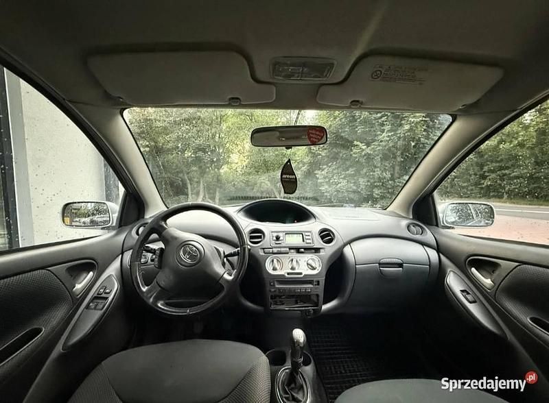 Używany 2004 Toyota Yaris | 3990 zł (Uczciwa cena) - Obraz 1/4