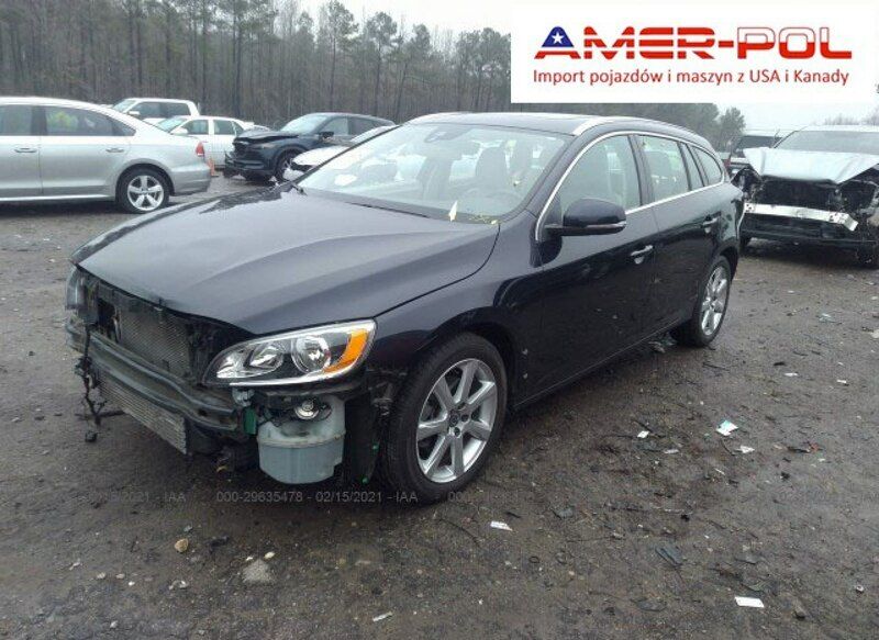 Niebieski ciemny Używany 2016 Volvo V60 Kombi | 52 000 zł - Obraz 1/4