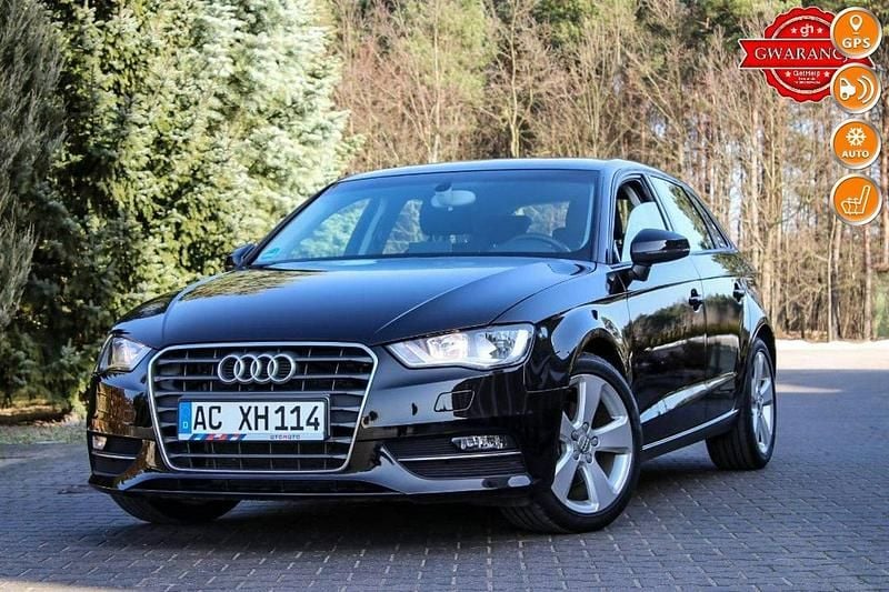 Używany Audi A3 Sportback 122 KM (89 kW) 2013 Czarny (metalik, perła) Hatchback