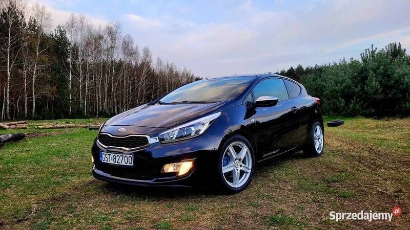 Używany 2013 Kia ProCeed 2 Hatchback | 27 500 zł (Uczciwa cena) - Obraz 1/4