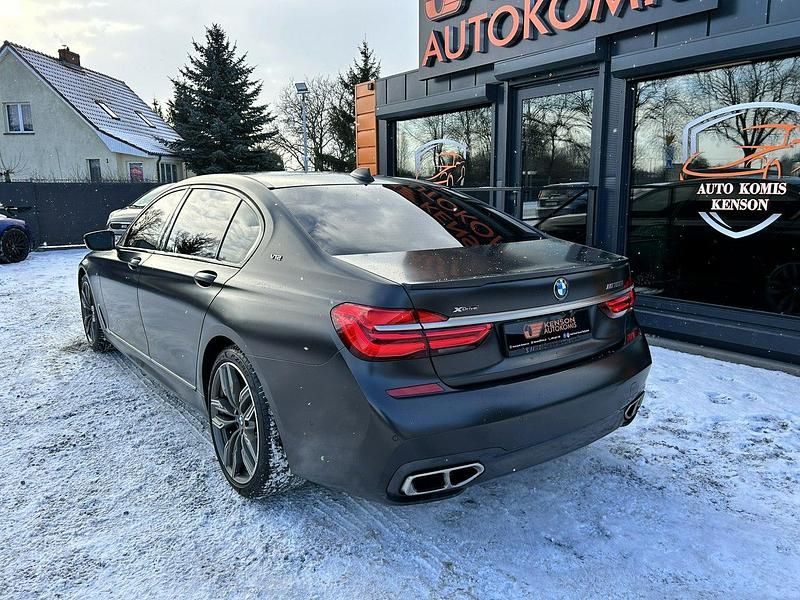 Używany BMW M760 609 KM (447 kW) 2017 Grafitowy Sedan/Limuzyna