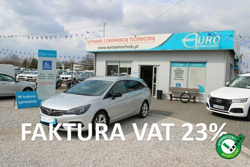 Srebrny (metalik) Używany 2021 Opel Astra Kombi | 39 756 zł (Super Cena) - Obraz 1/4