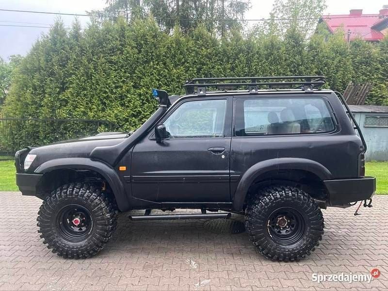 Czarny Używany 1999 Nissan Patrol SUV | 45 000 zł - Obraz 1/2