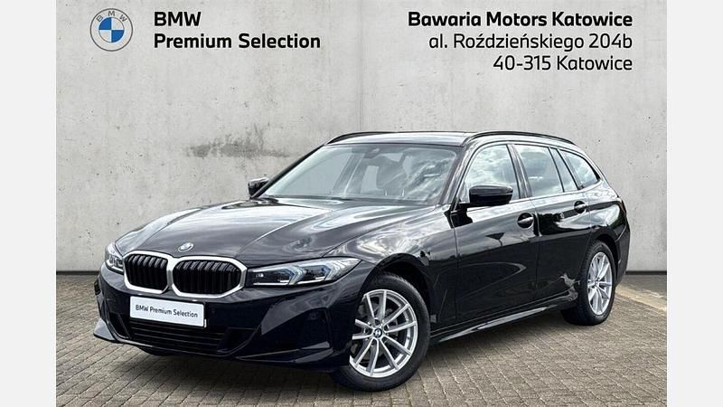 Czarny Używany 2024 BMW 320 Comfort Edition Kombi | 169 900 zł (Drogi) - Obraz 1/3