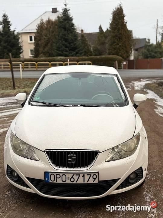 Używany Seat Ibiza 105 KM (77 kW) 2009 Biały Hatchback