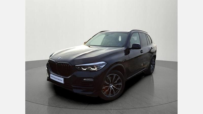 Używany BMW X5 xLine 340 KM (250 kW) 2020 Czarny szafir metalizowany SUV