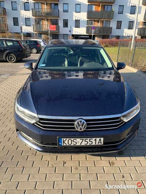 Granatowy Używany 2016 VW Passat Kombi | 58 000 zł (Dość drogi) - Obraz 1/4