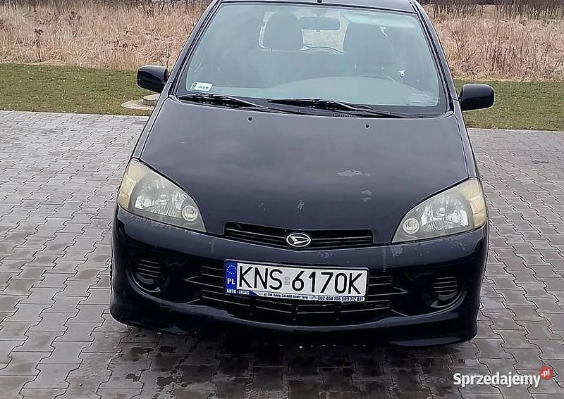 Czarny Używany 2003 Daihatsu Sirion Hatchback | 6500 zł - Obraz 1/3