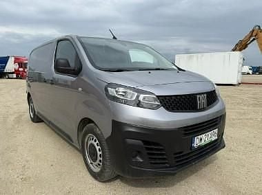 Srebrny Używany 2023 Fiat Scudo Minivan | 80 147 zł (Drogi) - Obraz 1/4