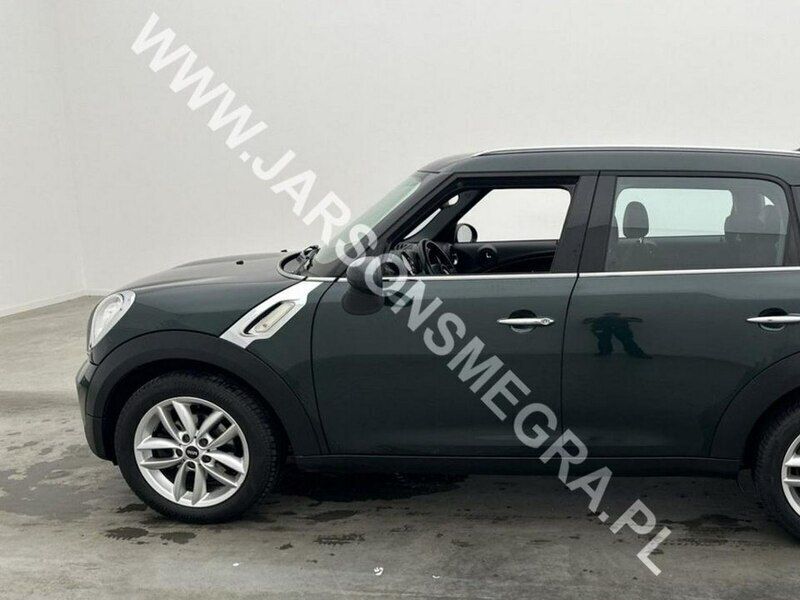 Używany Mini Countryman 112 KM (82 kW) 2012 Zielony SUV