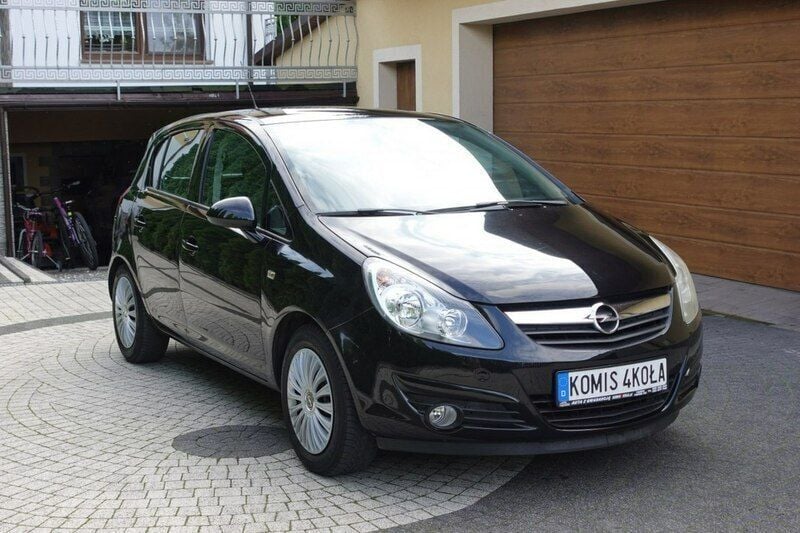 Czarny Używany 2008 Opel Corsa Hatchback | 11 900 zł (Uczciwa cena) - Obraz 1/4
