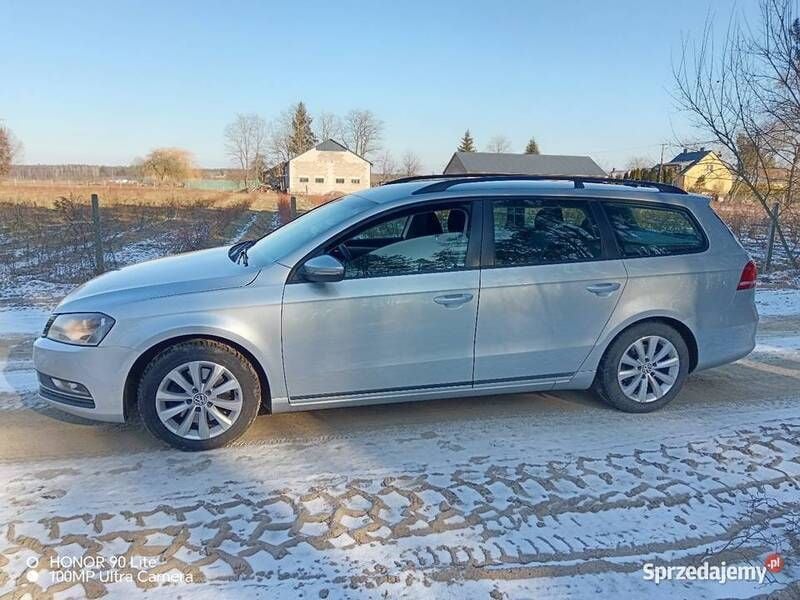 Używany VW Passat 105 KM (77 kW) 2012 Srebrny Kombi