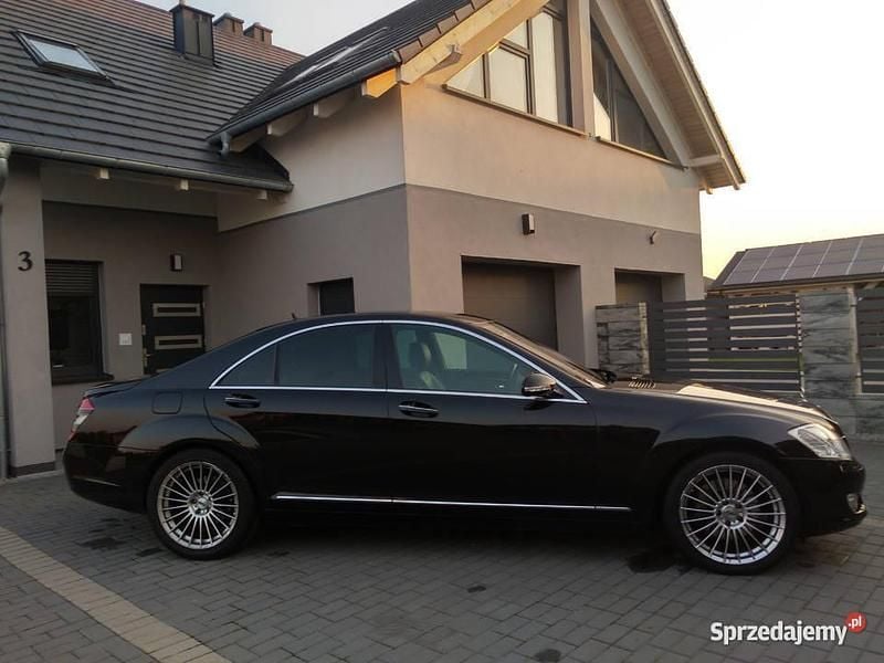 Czarny Używany 2009 Mercedes S350 Sedan/Limuzyna | 57 900 zł - Obraz 1/4