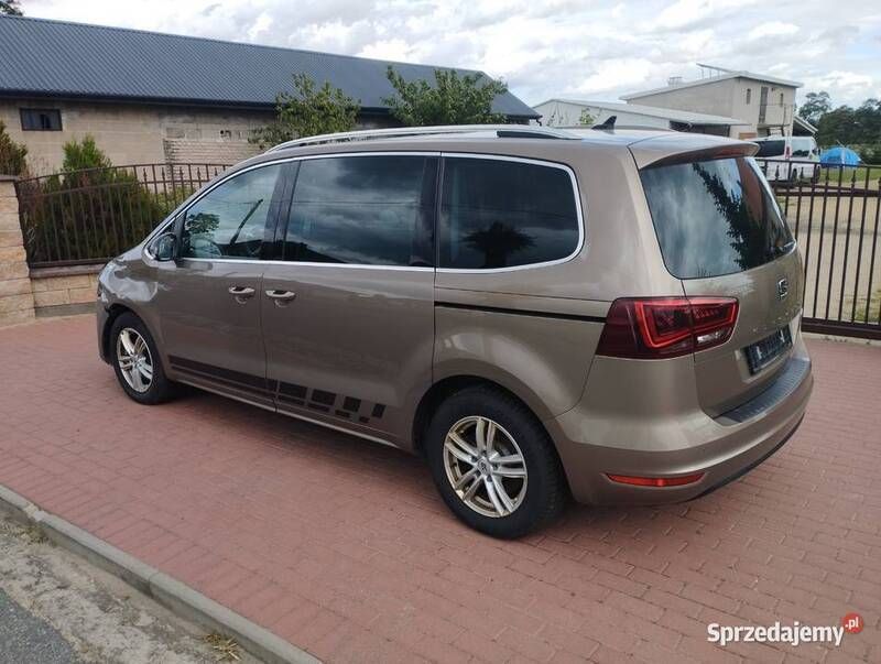 Używany Seat Alhambra FR 150 KM (110 kW) 2017 Brązowy Minivan