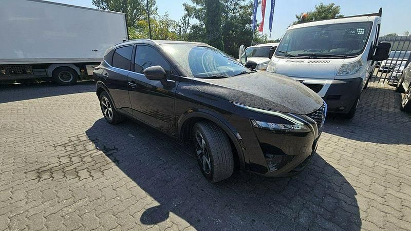 Czarny Używany 2022 Nissan Qashqai SUV | 84 900 zł (Uczciwa cena) - Obraz 1/4