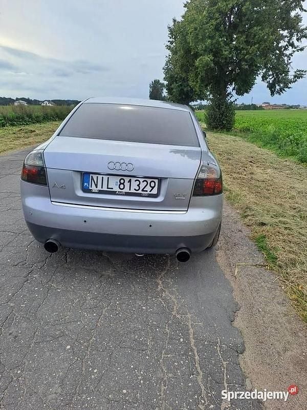 Używany Audi A4 2004 Srebrny Sedan/Limuzyna