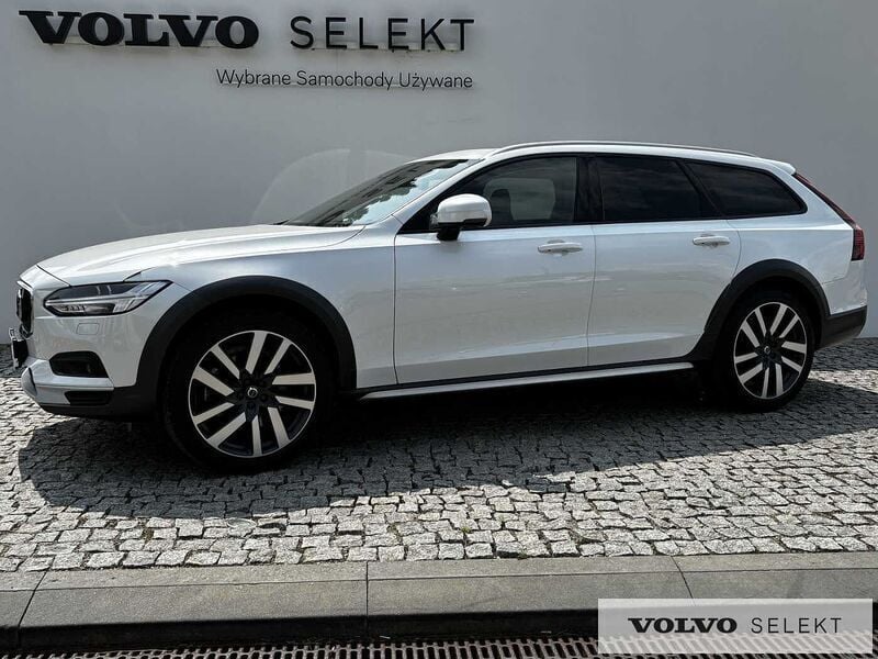 Biały Używany 2021 Volvo V90 CC Kombi | 174 900 zł (Uczciwa cena) - Obraz 1/3