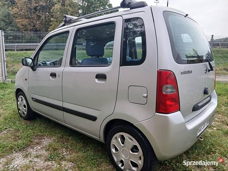 Używany Suzuki Wagon R+ 2000 Srebrny Minivan