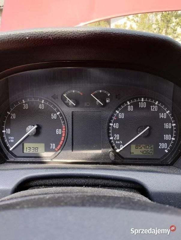 Używany Skoda Fabia 2003 Czerwony Hatchback