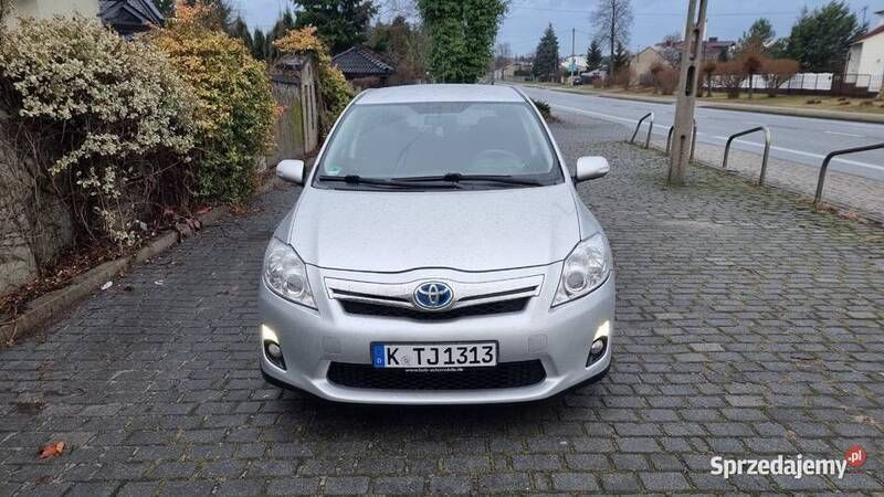 Używany Toyota Auris Hybrid 2010