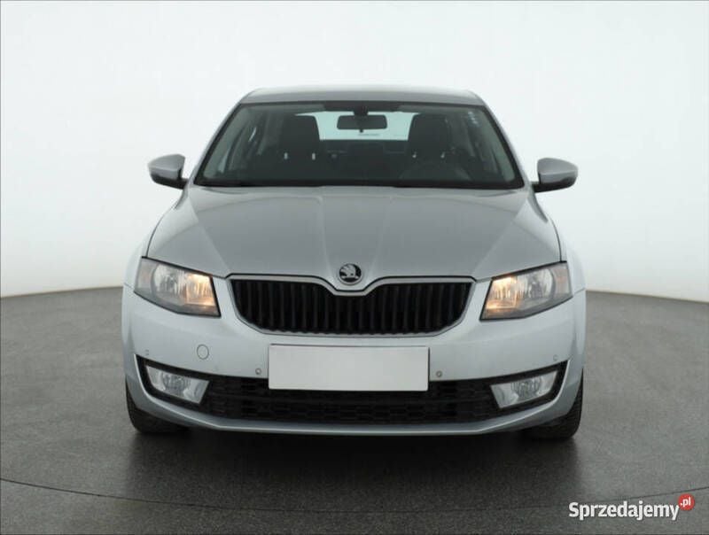 Srebrny Używany 2015 Skoda Octavia Hatchback | 26 999 zł (Uczciwa cena) - Obraz 1/4