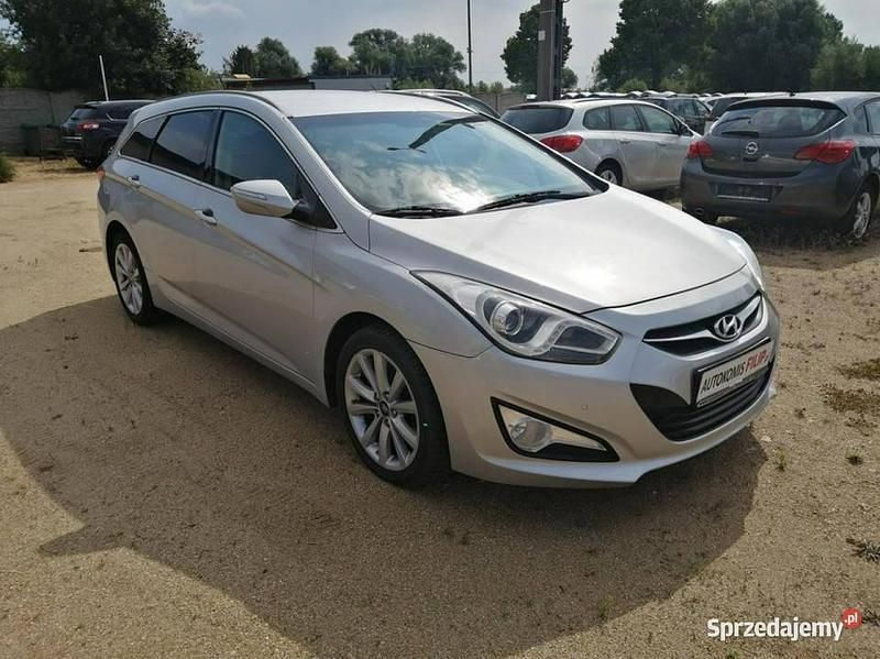 Srebrny Używany 2013 Hyundai i40 Kombi | 29 900 zł (Uczciwa cena) - Obraz 1/4