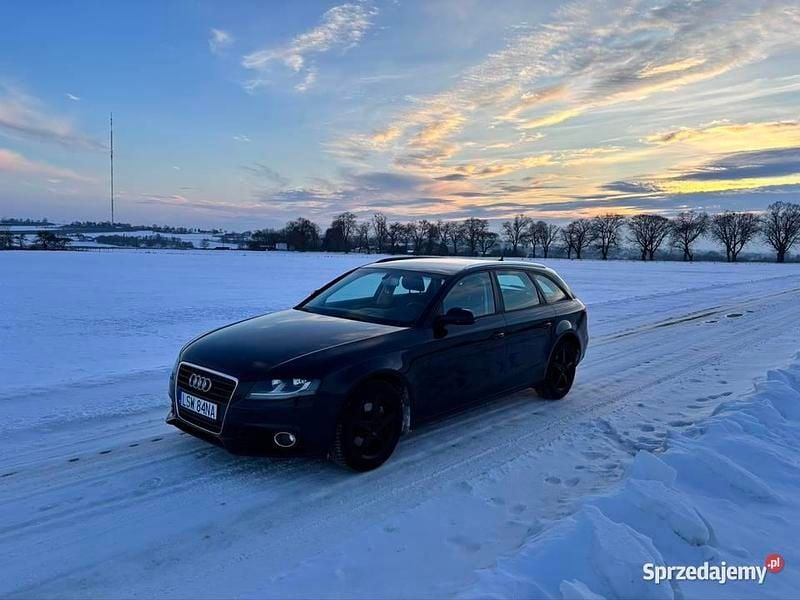 Używany Audi A4 2010 Czarny Kombi