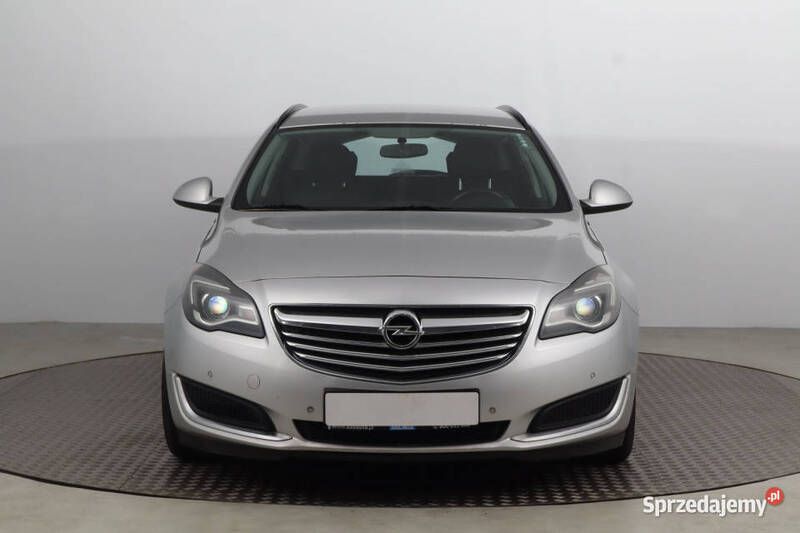 Srebrny Używany 2014 Opel Insignia Kombi | 25 999 zł (Dobra cena) - Obraz 1/4