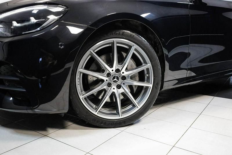 Używany Mercedes E220 AMG line 195 KM (143 kW) 2021 Czarny Sedan/Limuzyna