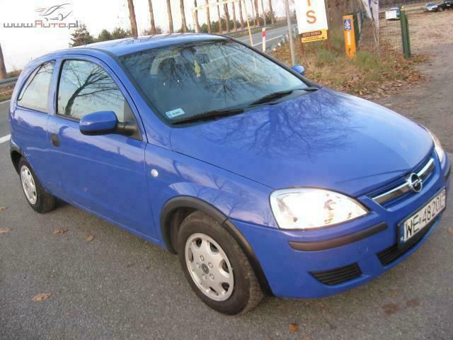 Używany Opel Corsa 60 KM (44 kW) 2005 Niebieski Hatchback