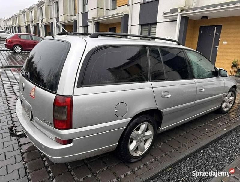 Używany Opel Omega 2003 Srebrny Kombi