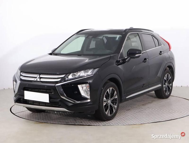 Używany Mitsubishi Eclipse 2017 Czarny SUV