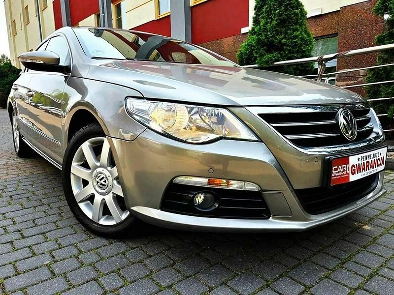 Inny kolor Używany 2009 VW CC Sedan/Limuzyna | 19 999 zł (Dobra cena) - Obraz 1/4