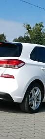 Używany Hyundai i30 100 KM (73 kW) 2017 Biały Hatchback