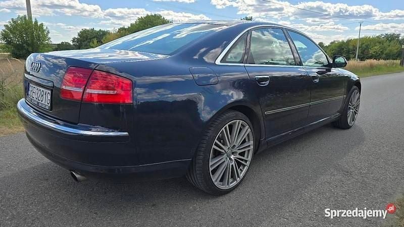 Używany Audi A8 2009 Granatowy Sedan/Limuzyna