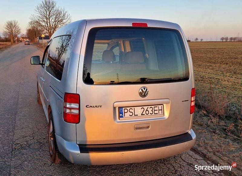 Używany VW Caddy 2014 Srebrny Minivan