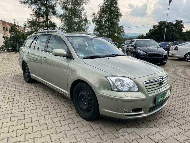 Używany 2004 Toyota Avensis Kombi | 18 900 zł (Drogi) - Obraz 1/4