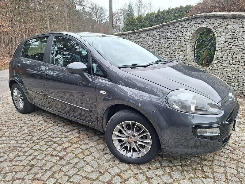 Grafitowy Używany 2011 Fiat Punto Evo Life Hatchback | 14 900 zł (Uczciwa cena) - Obraz 1/4