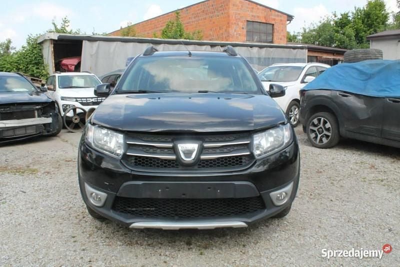 Czarny Używany 2015 Dacia Sandero Stepway Hatchback | 16 900 zł - Obraz 1/4