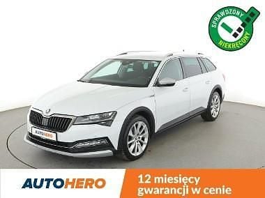 Biały Używany 2022 Skoda Superb Scout 4x4 Kombi | 104 800 zł (Uczciwa cena) - Obraz 1/3