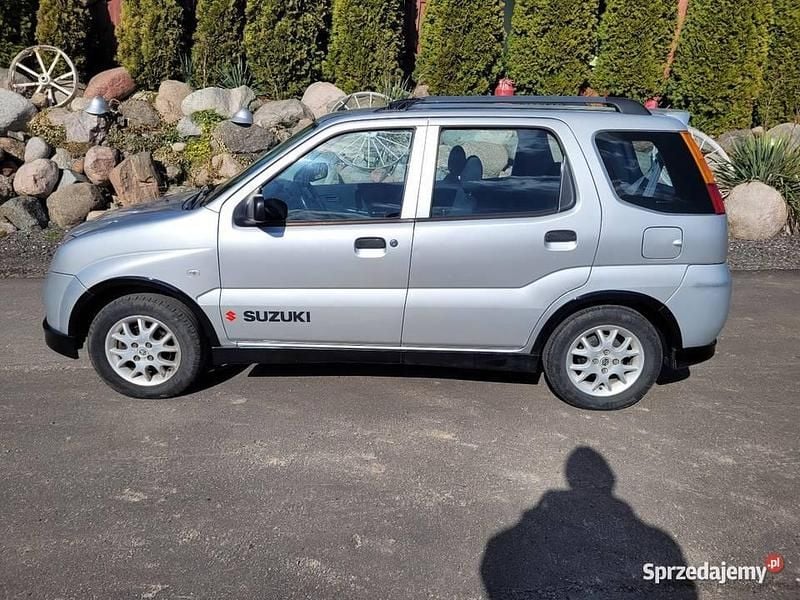 Używany Suzuki Ignis 2004 Srebrny Hatchback