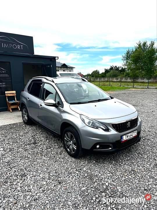 Srebrny Używany 2018 Peugeot 2008 SUV | 33 900 zł - Obraz 1/4