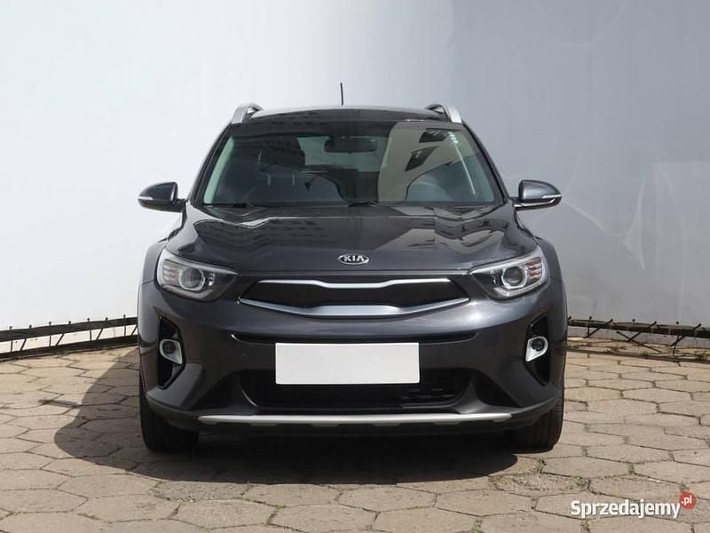 Używany Kia Stonic 120 KM (88 kW) 2018 Szary SUV