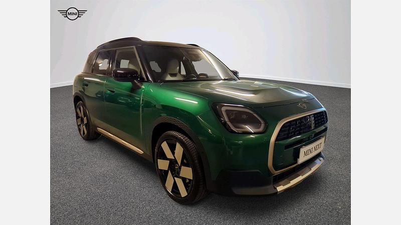 British racing green iv metalizowany Używany 2024 Mini Countryman SUV | 174 900 zł (Dość drogi) - Obraz 1/4