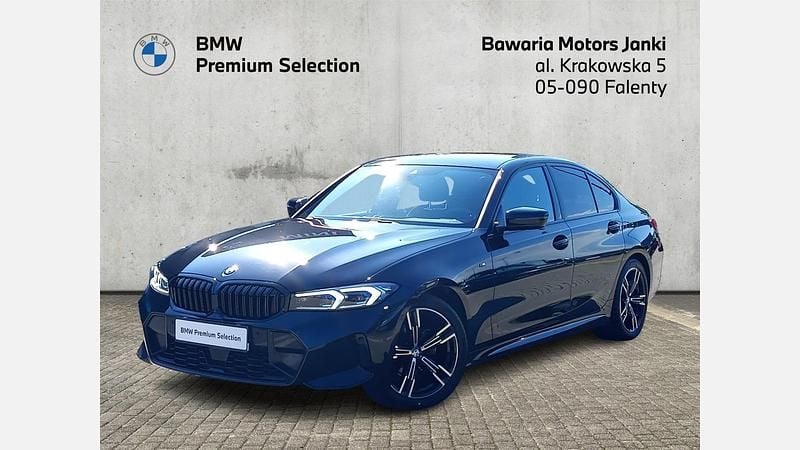 Black sapphire metallic metalizowany Używany 2022 BMW 320 Shadowline Sedan/Limuzyna | 187 900 zł - Obraz 1/3