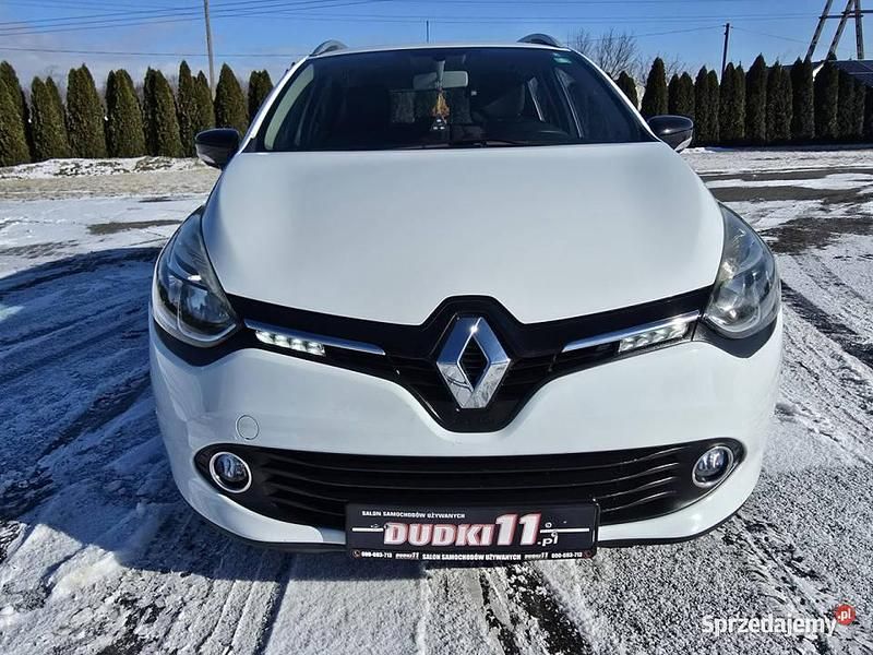 Używany Renault Clio GrandTour 90 KM (66 kW) 2013 Czarny (metalik) Kombi