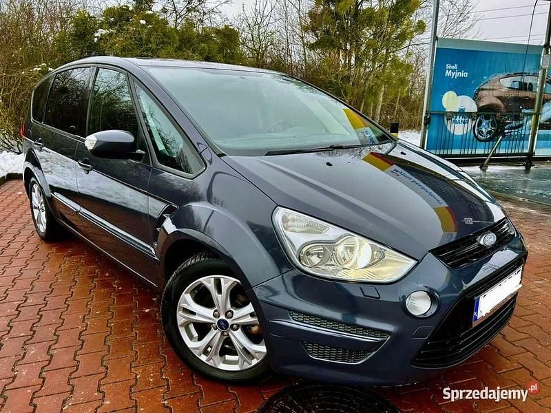 Używany Ford S-MAX S 2011 Minivan