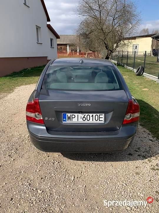 Szary Używany 2005 Volvo S40 Sedan/Limuzyna | 10 500 zł (Uczciwa cena) - Obraz 1/3