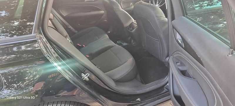 Używany Opel Insignia Country Tourer Exklusiv 2018 Czarny Kombi