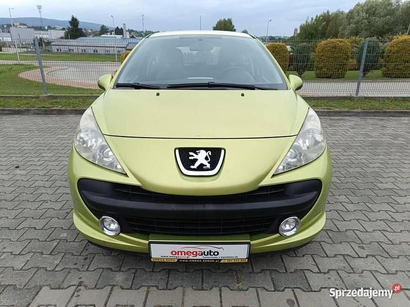 Zielony Używany 2009 Peugeot 207 Hatchback | 10 500 zł (Uczciwa cena) - Obraz 1/4